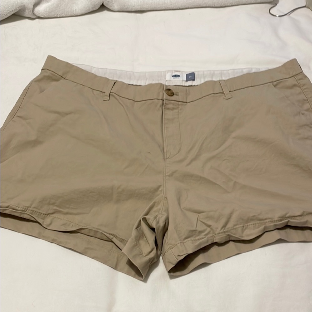 Old Navy Tan Flat Front Shorts Casual Style